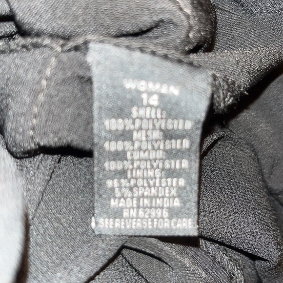 PLUS SIZE HOST PICK - B&W Bandage Dress Size 14W - Picture 5 of 5